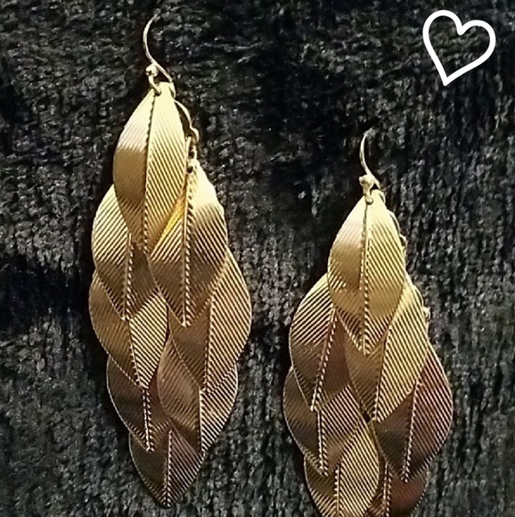 Rainbow Jewelry - Gold color leaf Earrings